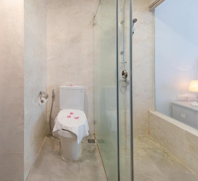 Bonjour Nha Trang Hotel