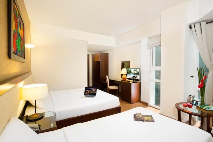 Starlet Hotel