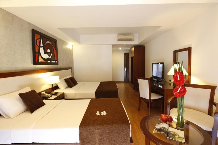 Starlet Hotel