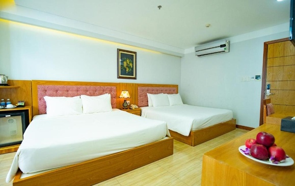 Happy Light Hotel