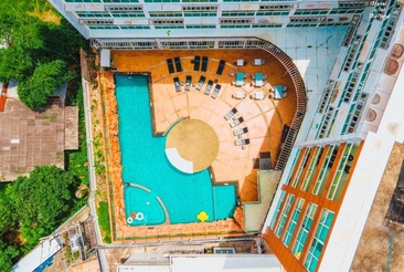 Centara Nova Hotel And Spa Pattaya