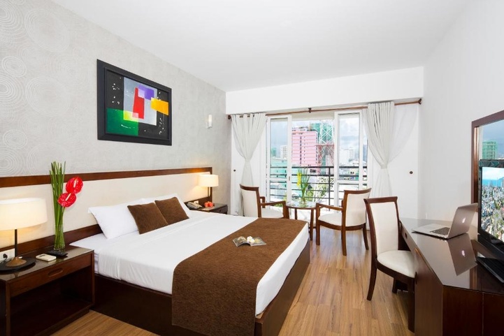 Starlet Hotel