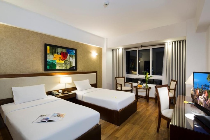 Starlet Hotel