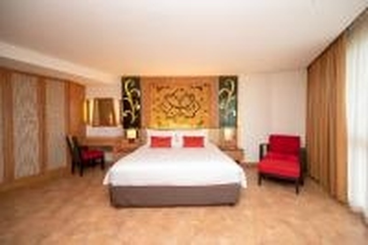 Centara Nova Hotel And Spa Pattaya